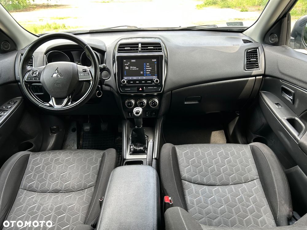 Mitsubishi ASX 2.0 Intense - 21