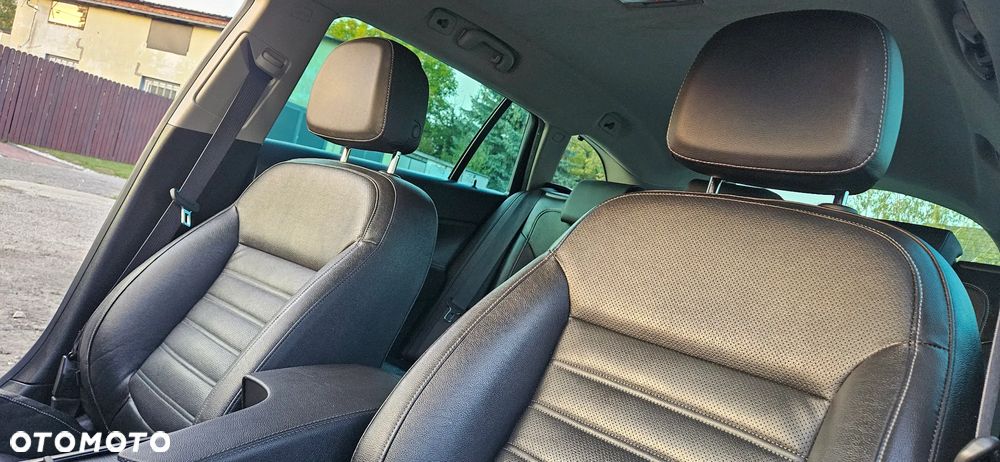 Opel Insignia - 28