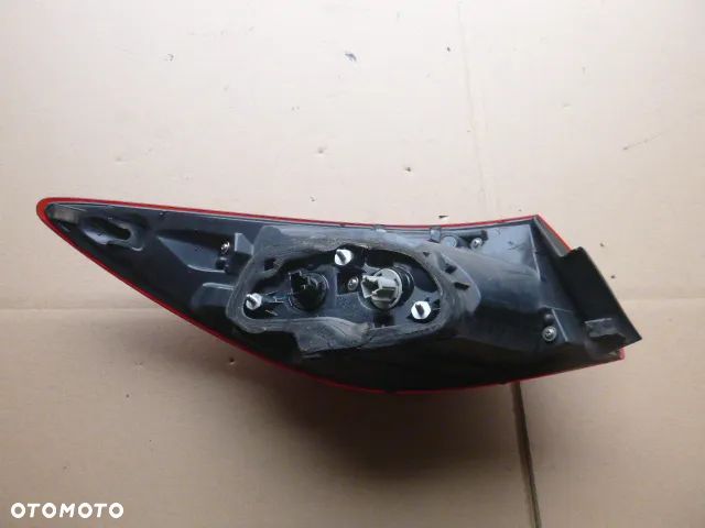 LAMPA PRAWY TYŁ PRAWA TYLNA MAZDA 3 SEDAN 2014-2018 - 9