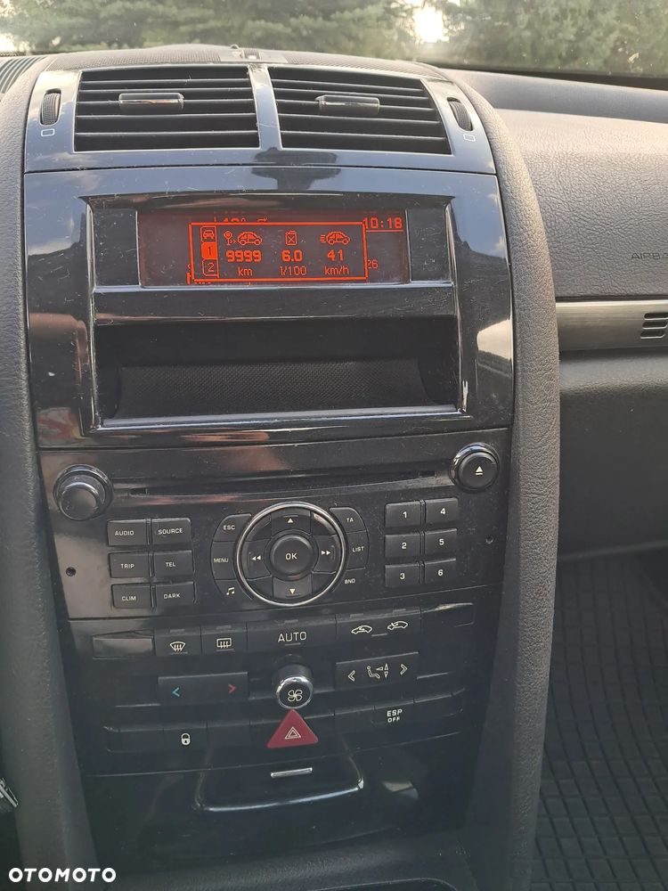 Peugeot 407 - 14