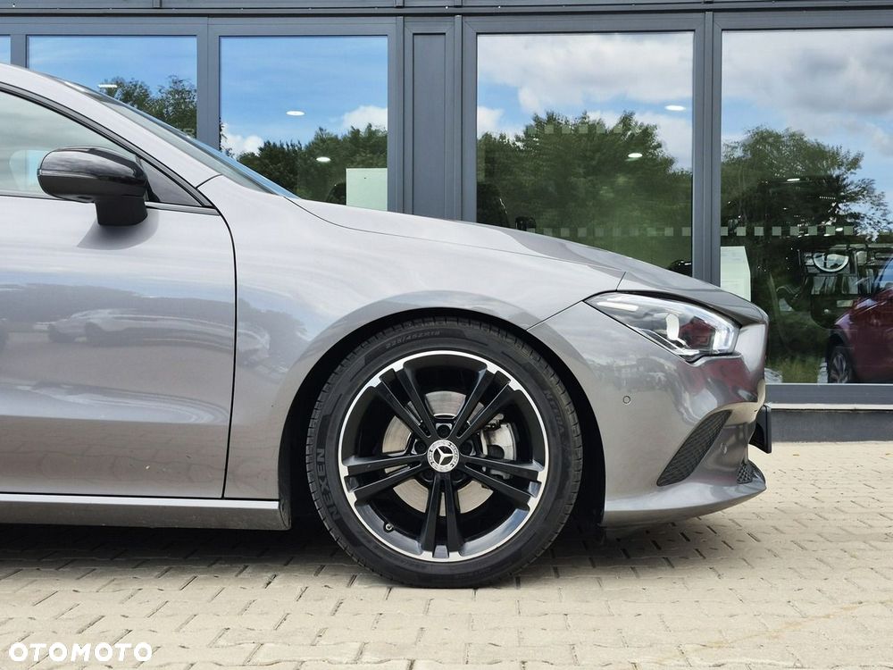 Mercedes-Benz CLA 200 7G-DCT Edition Progressive Line - 9