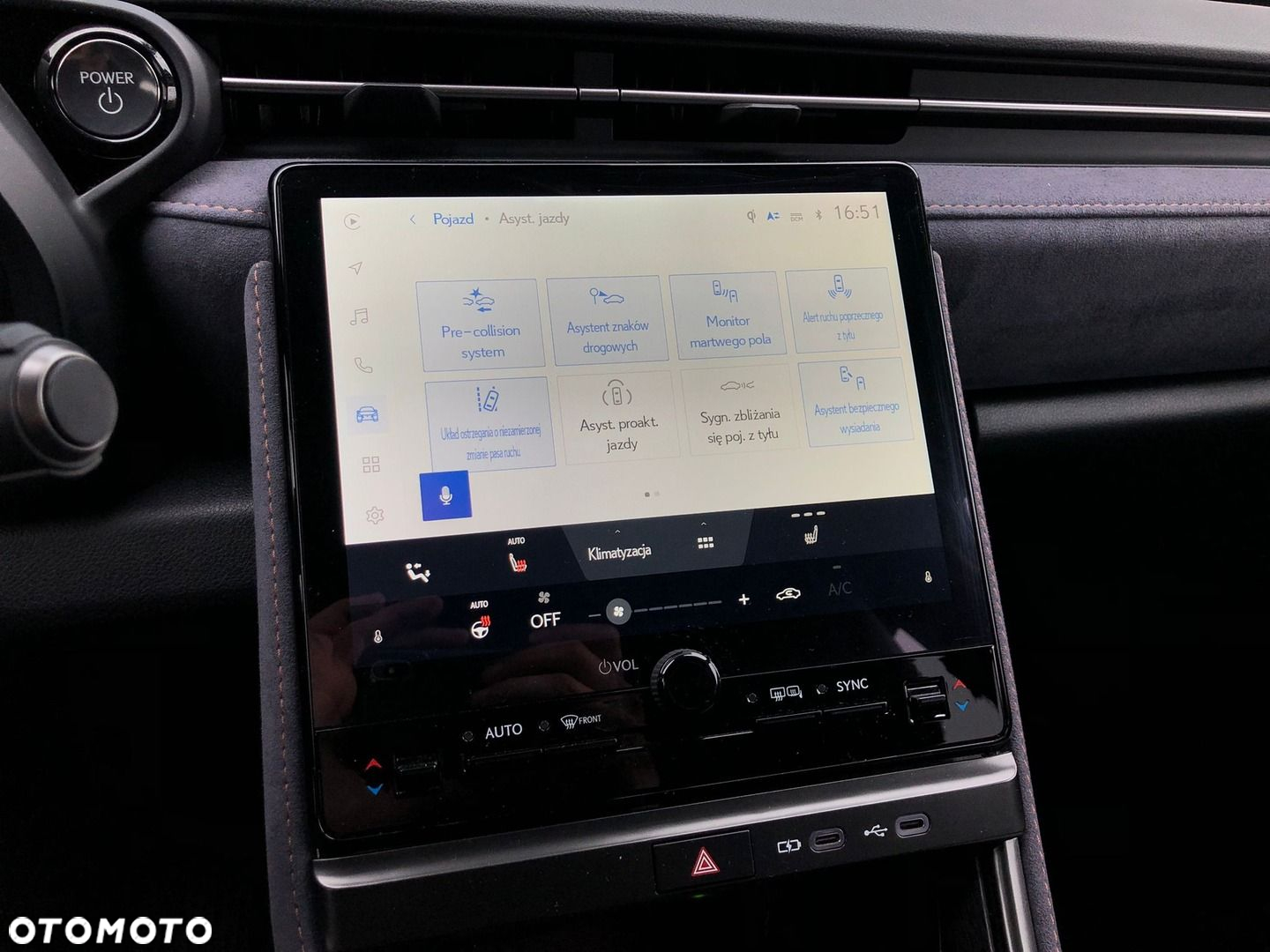 Lexus LBX 1.5 Hybrid Cool - 17