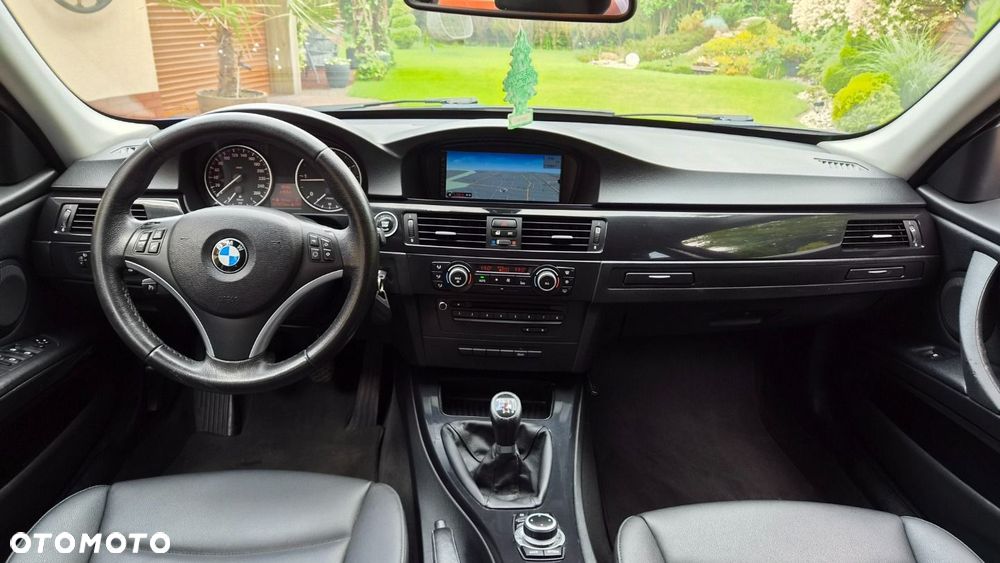 BMW Seria 3 - 15