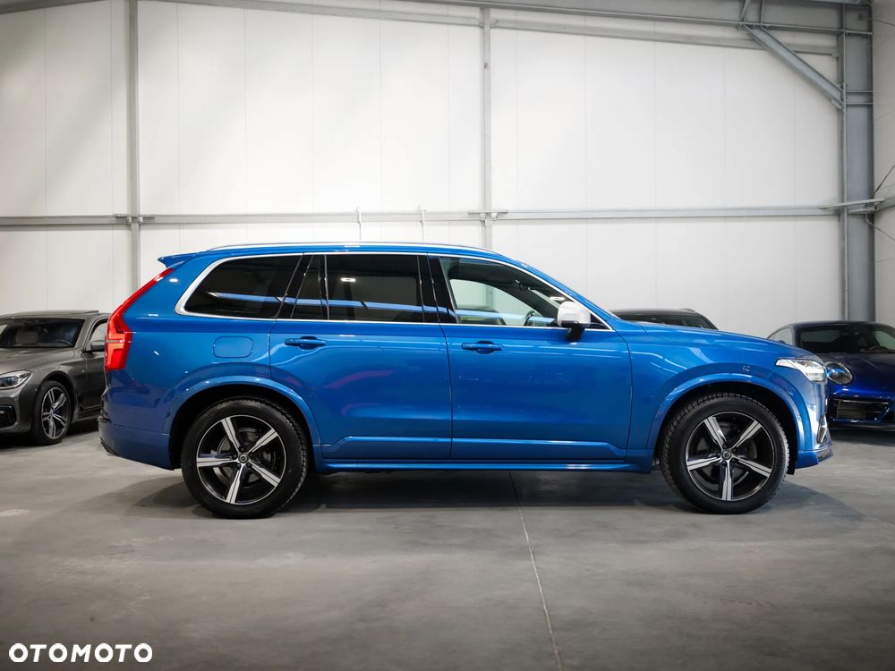 Volvo XC 90 D5 SCR AWD R-Design 7os - 11