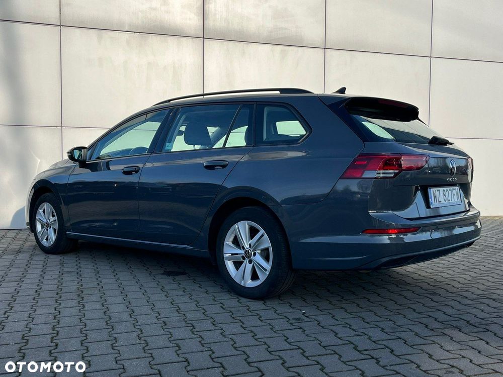 Volkswagen Golf Variant - 10