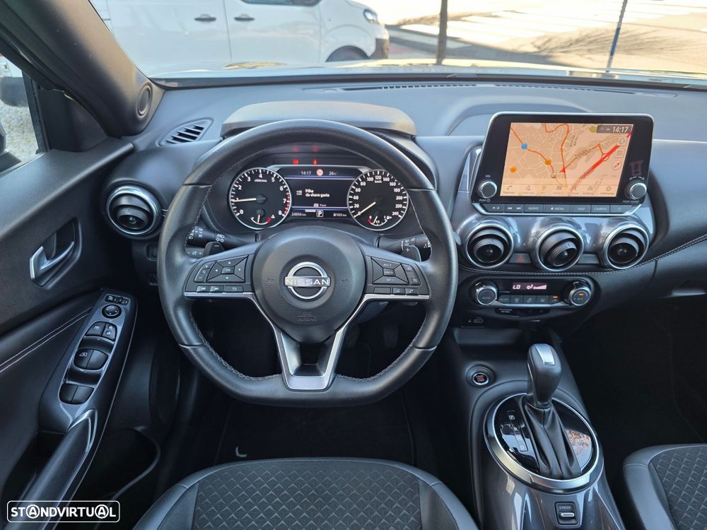 Nissan Juke 1.0 DIG-T N-Connecta NAV. DCT - 9