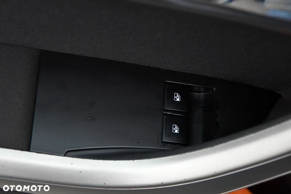 Opel Astra 1.6 Edition - 23