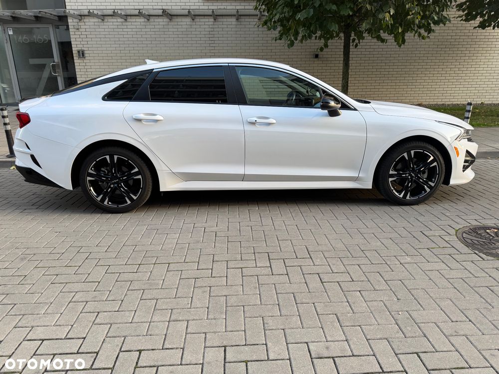 Kia K5 - 6