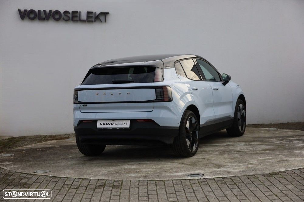 Volvo EX30 69 kWh Single Motor Extended Range Ultra - 2