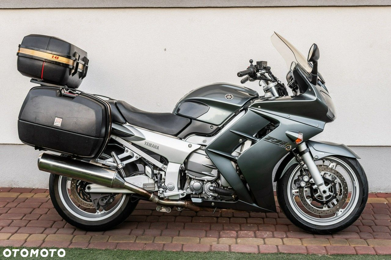 Yamaha FJR - 2