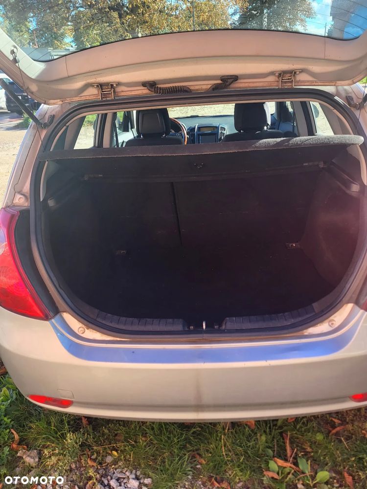 Kia Ceed 1.4 Comfort - 2