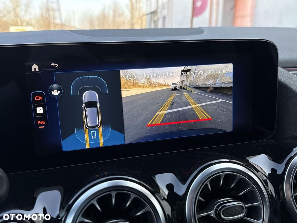 Mercedes-Benz EQA - 25