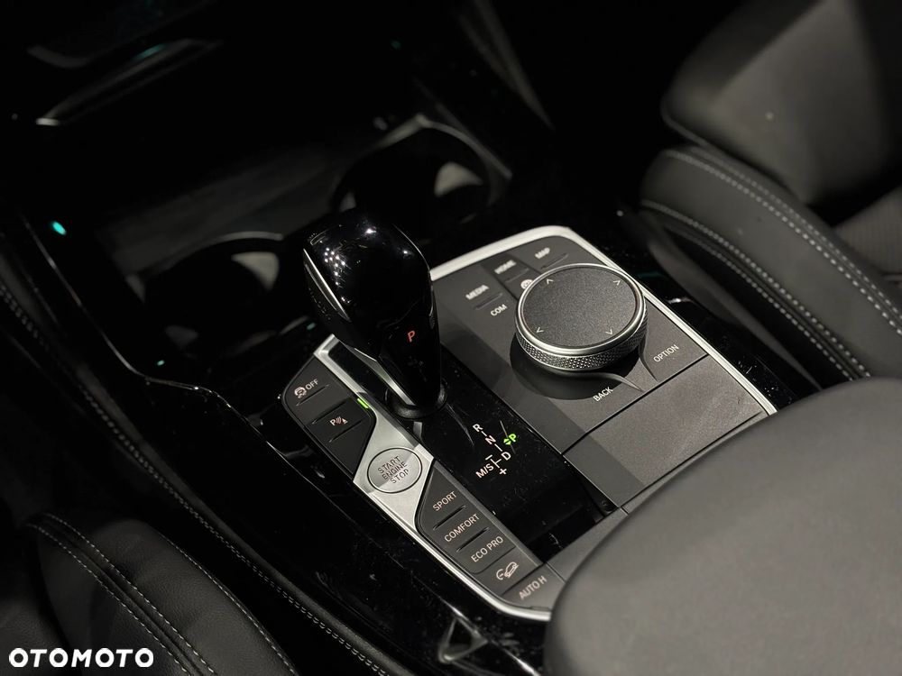 BMW X4 xDrive20i mHEV sport - 12