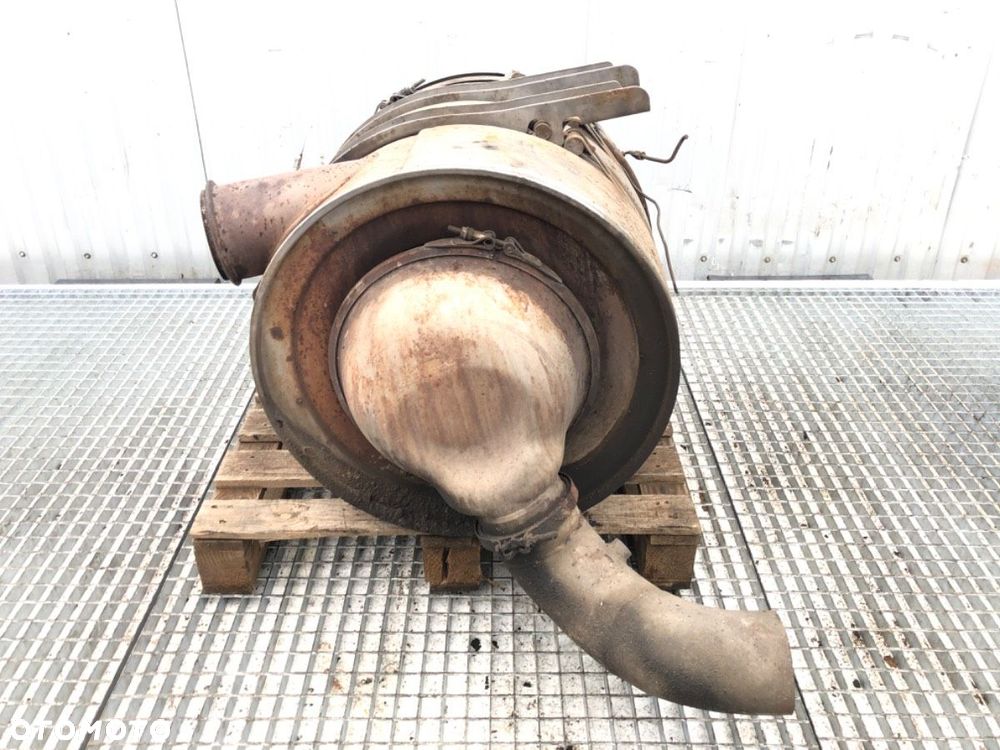 KATALIZATOR  SCANIA P,G,R,T - series 2003 - 2022 R 380 279 kW [380 KM] 4x2 2004 1871422 - 2