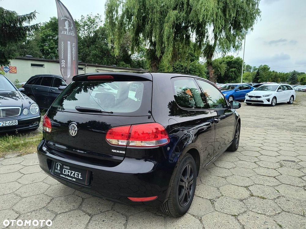 Volkswagen Golf - 5