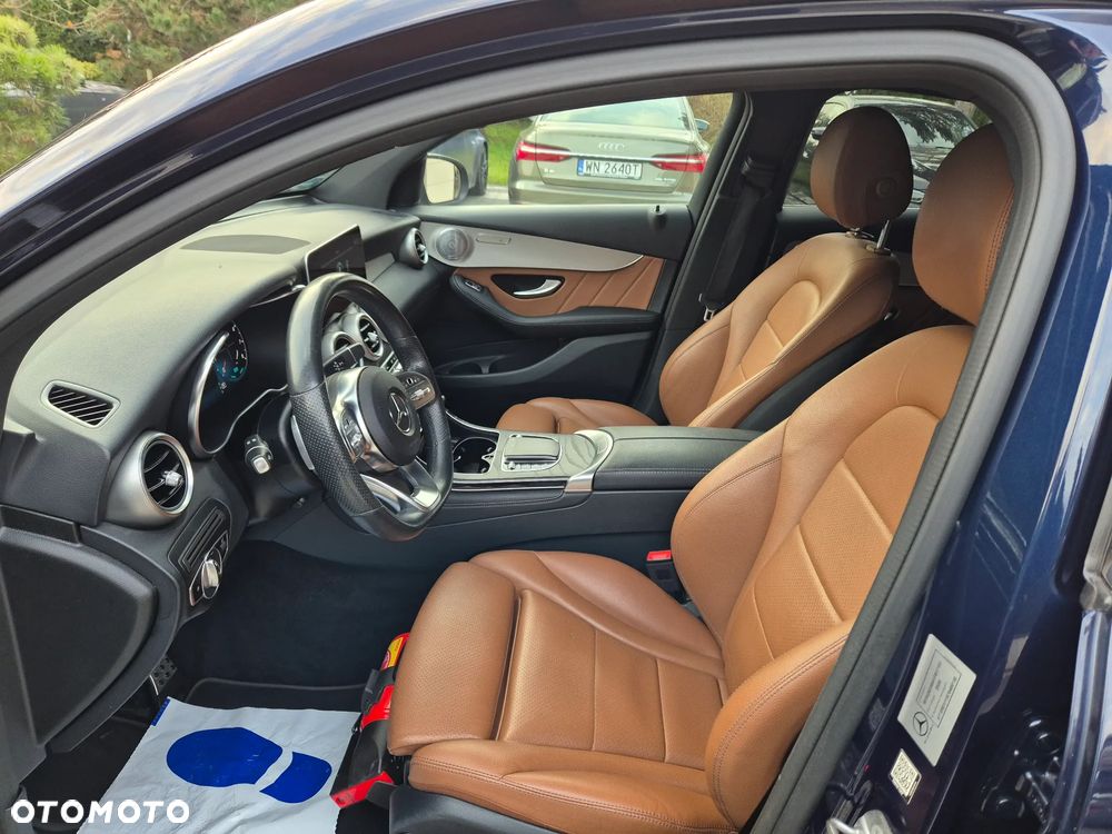 Mercedes-Benz GLC - 23