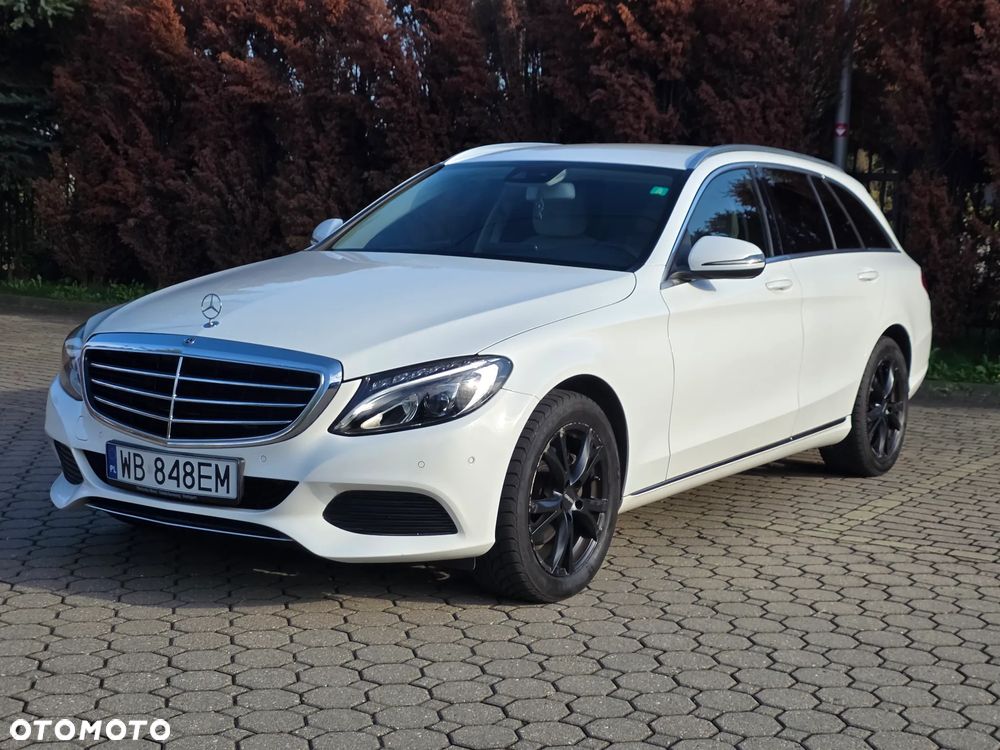 Mercedes-Benz Klasa C 200 7G-TRONIC Exclusive - 35
