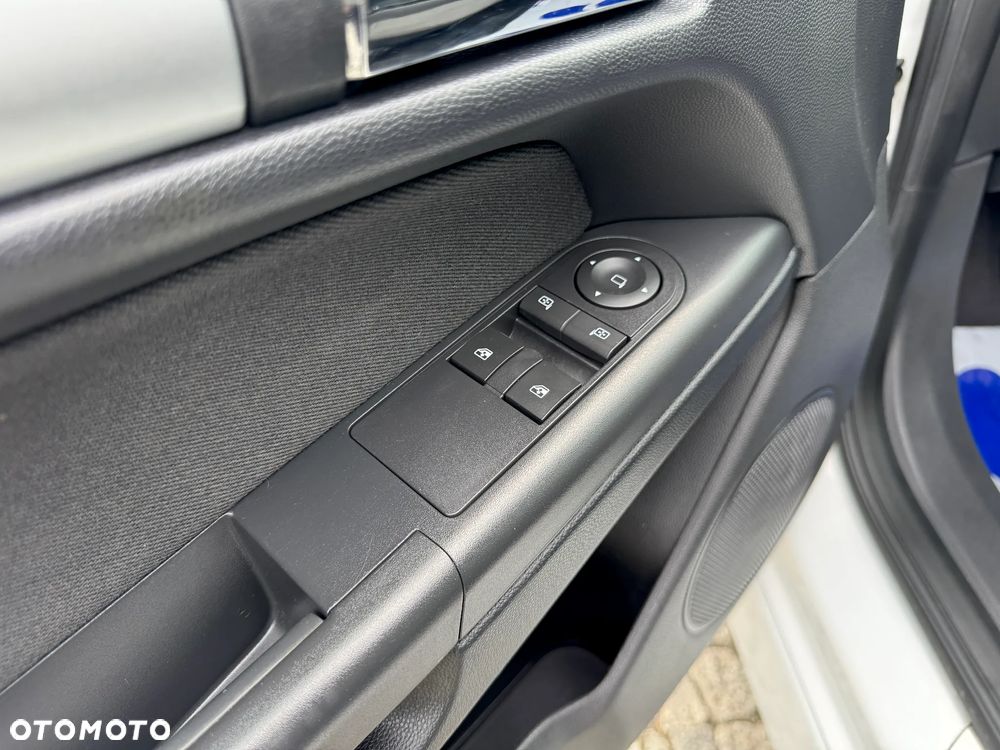 Opel Astra 1.6 Edition 111 Jahre - 31