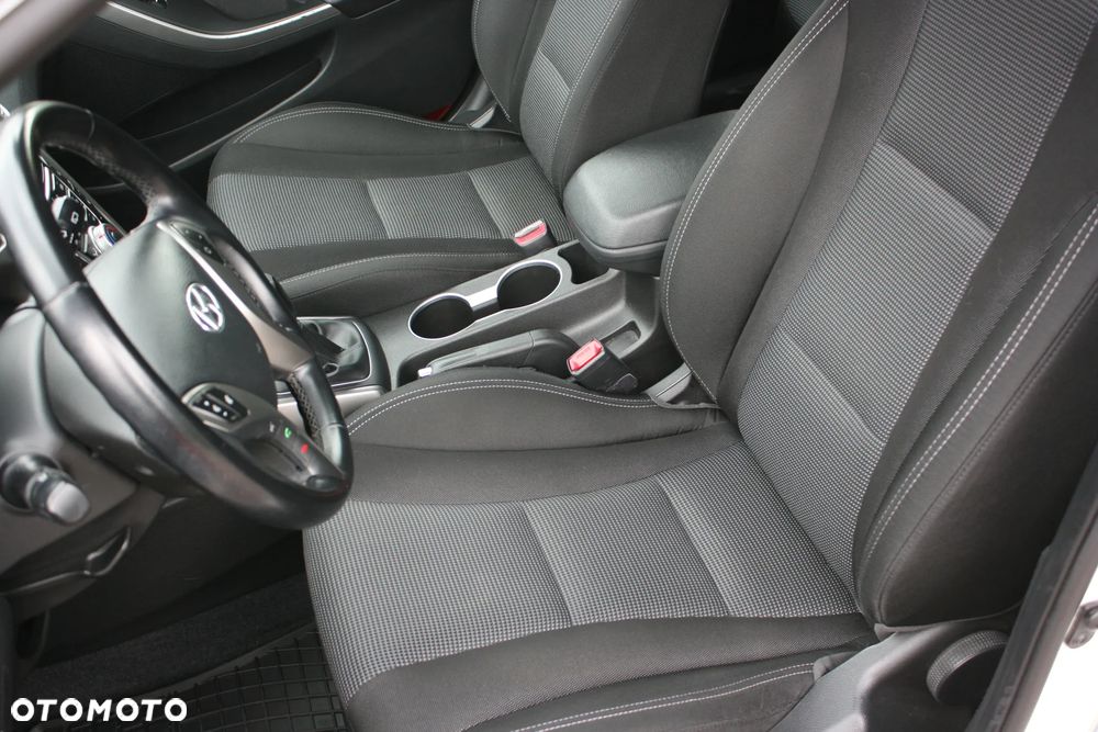 Hyundai i30 1.4 Fifa World Cup Edition - 23