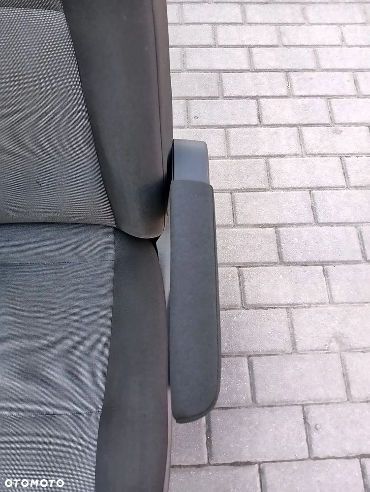 Fotel kierowcy VW T6 Austin podłokietnik - 6
