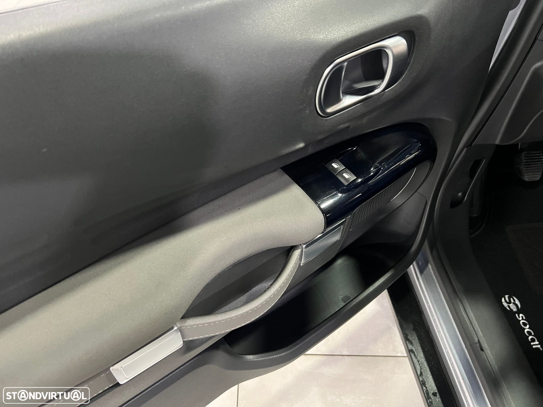 Citroën C4 Cactus 1.5 BlueHDi Feel Business - 16