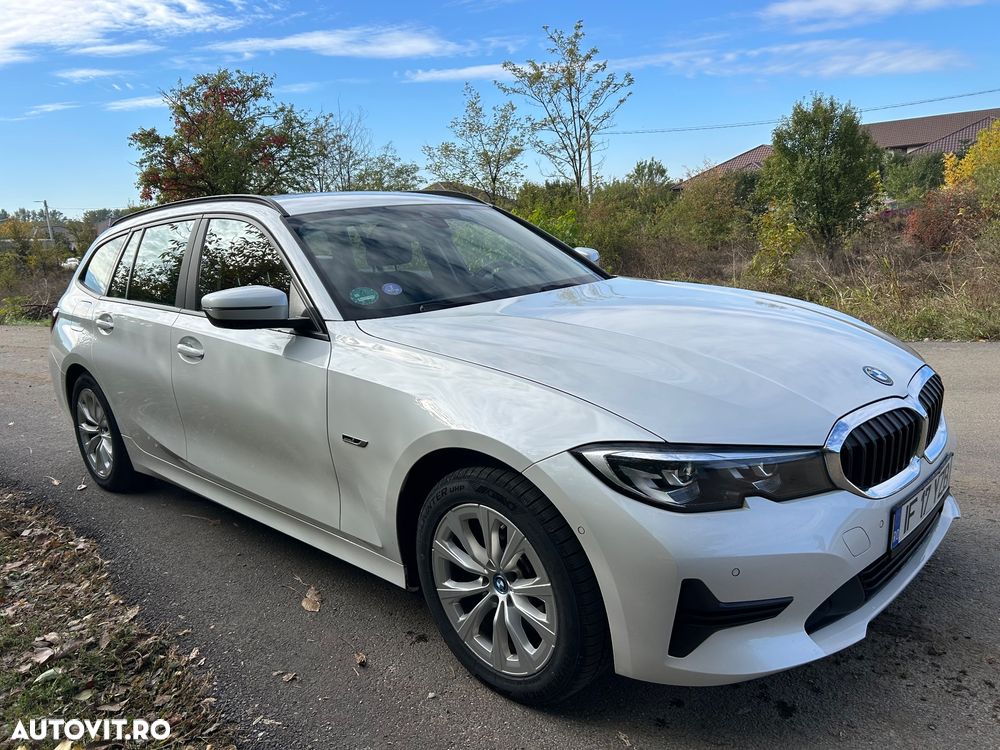 BMW Seria 3 320e Touring Aut. - 2