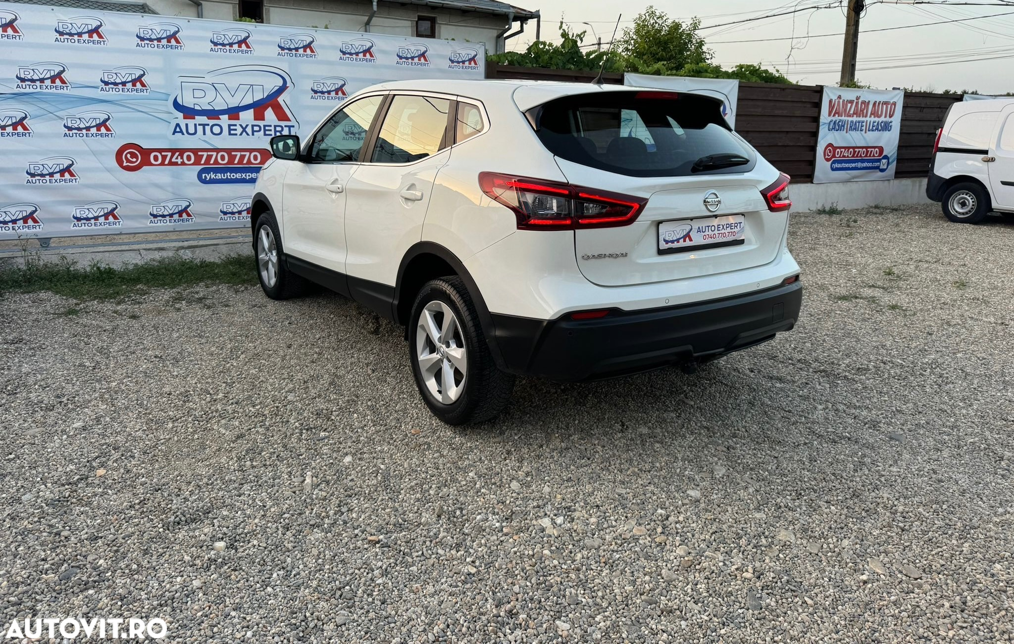 Nissan Qashqai 1.5 DCI N-CONNECTA - 8