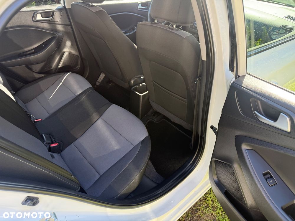 Hyundai i20 1.2 Comfort - 14