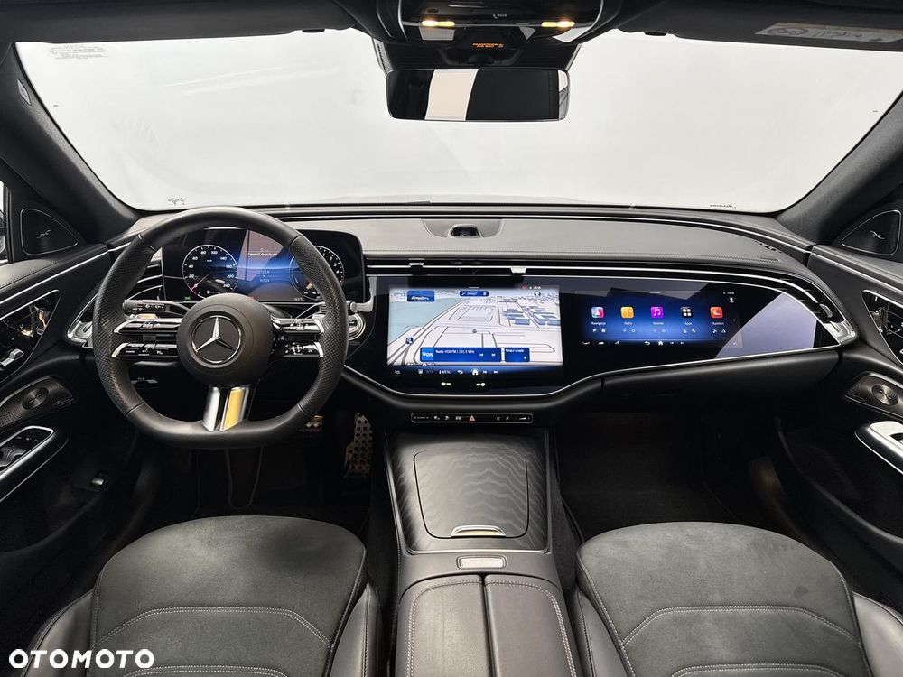 Mercedes-Benz Klasa E 300 de PHEV 4-Matic AMG 9G-Tronic - 22