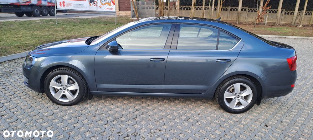 Skoda Octavia 2.0 TDI Style - 10