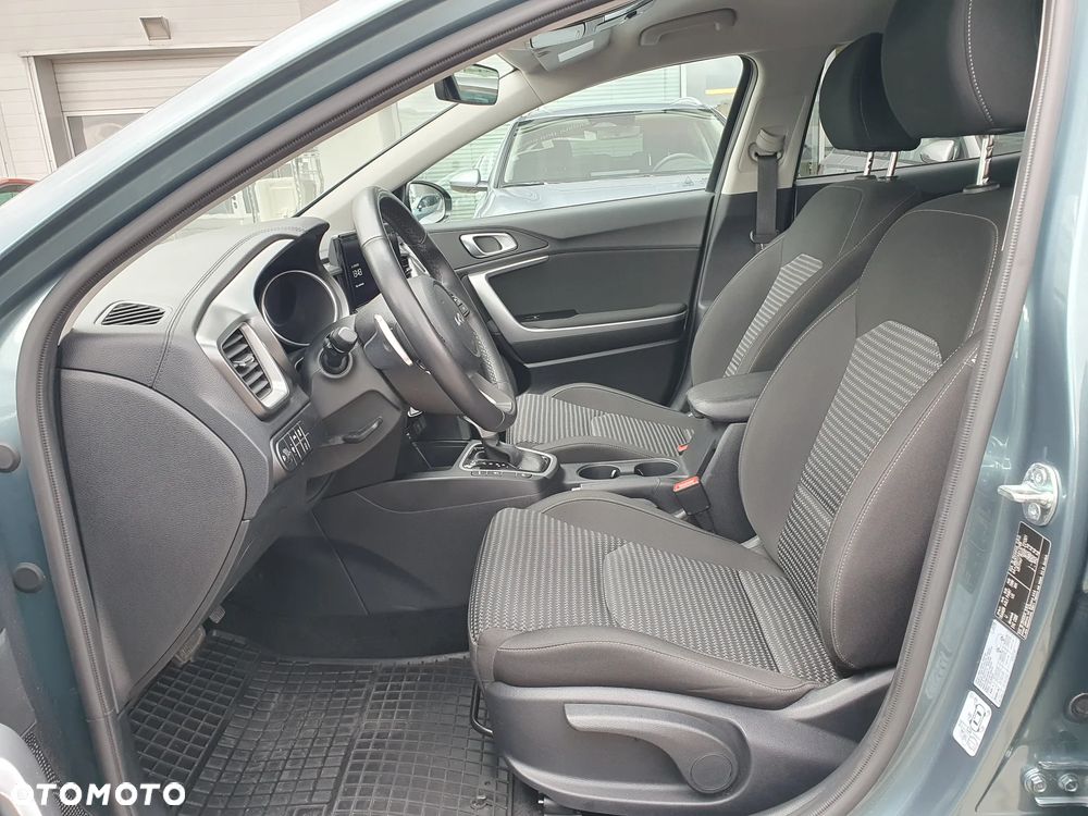 Kia XCeed 1.5 T-GDI M DCT - 28