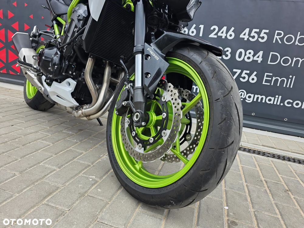Kawasaki Z 900 - 24