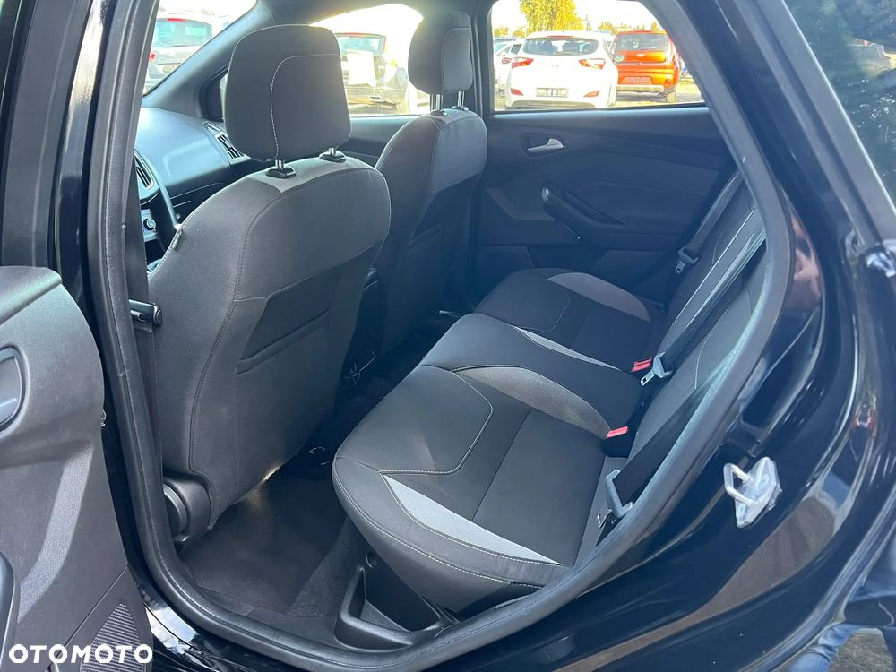 Ford Focus ST - 25