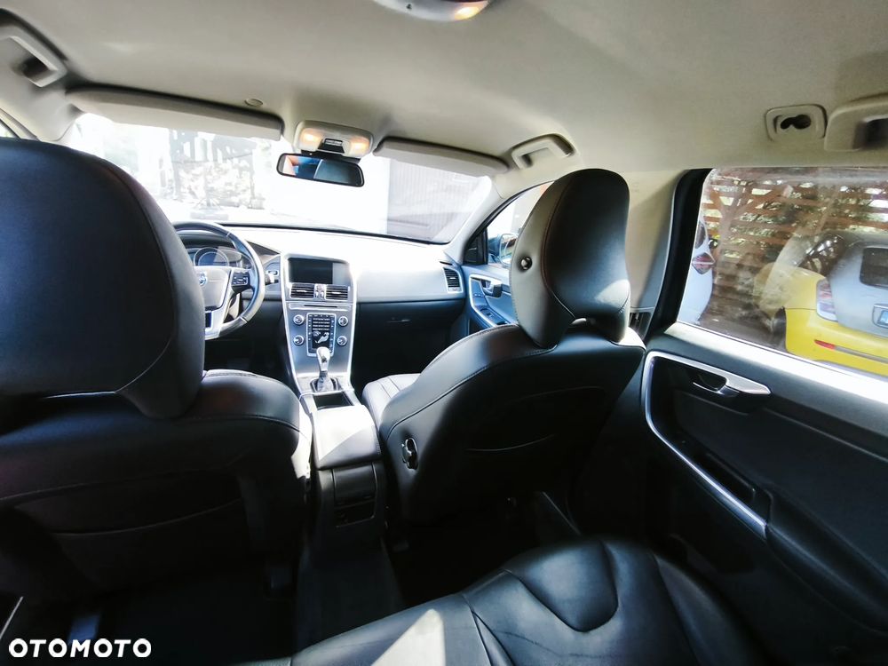 Volvo XC 60 D5 AWD Summum - 12
