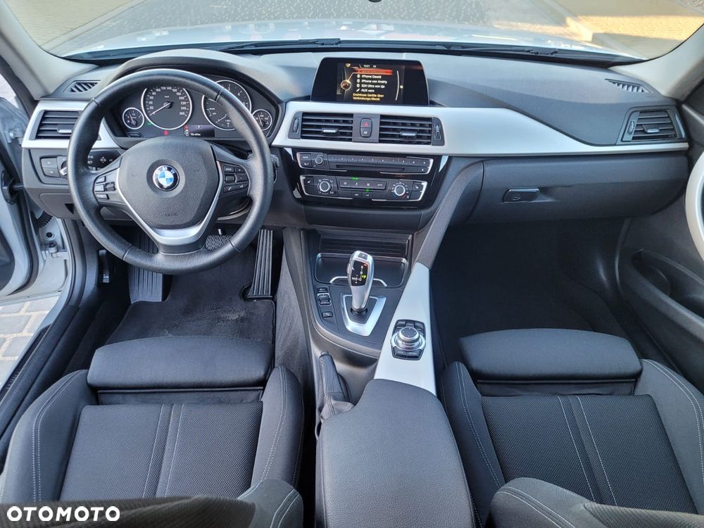 BMW Seria 3 318d Sport Line - 19