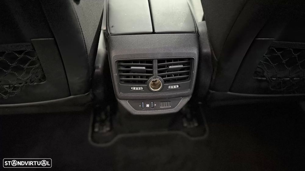 Peugeot 5008 BlueHDI 120 EAT6 Allure - 12