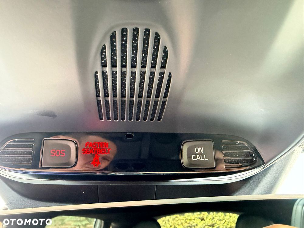 Volvo V40 D2 Inscription - 24
