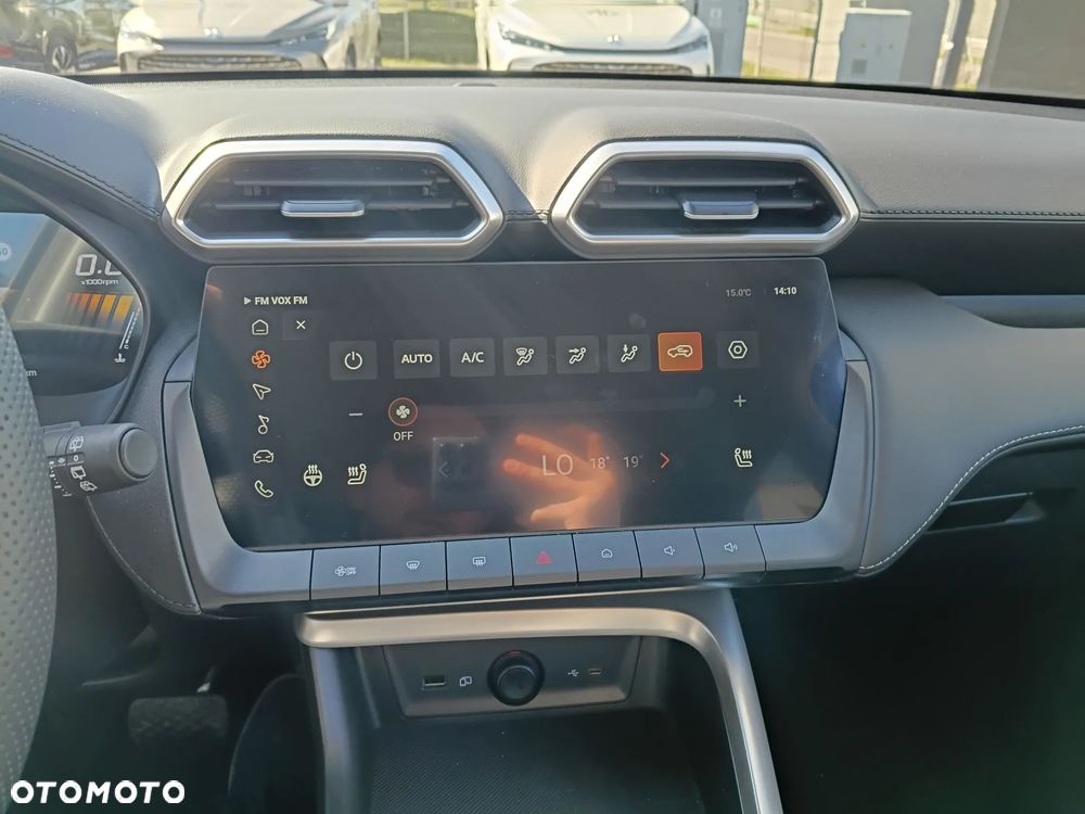 MG ZS Hybrid+ - 23