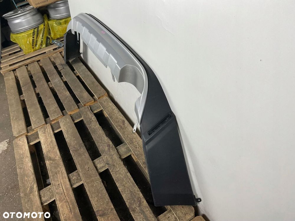 zderzak tył spojler toyota corolla e21 kombi trek - 3