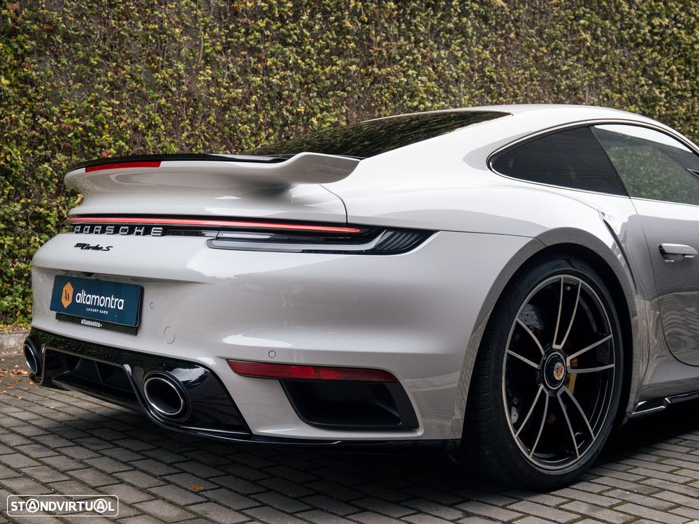 Porsche 911 (992) Turbo S PDK - 21