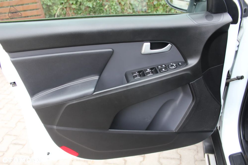 Kia Sportage 1.6 GDI L 2WD - 11