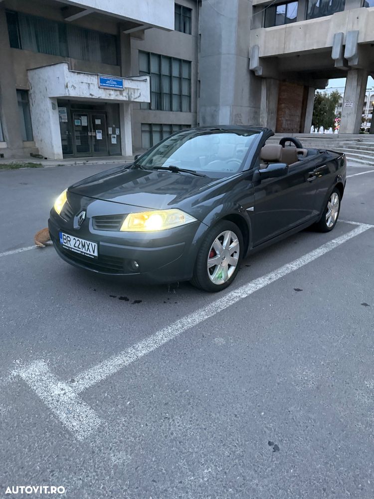 Renault Megane 1.9 dCi FAP Coupe-Cabriolet Exception - 6