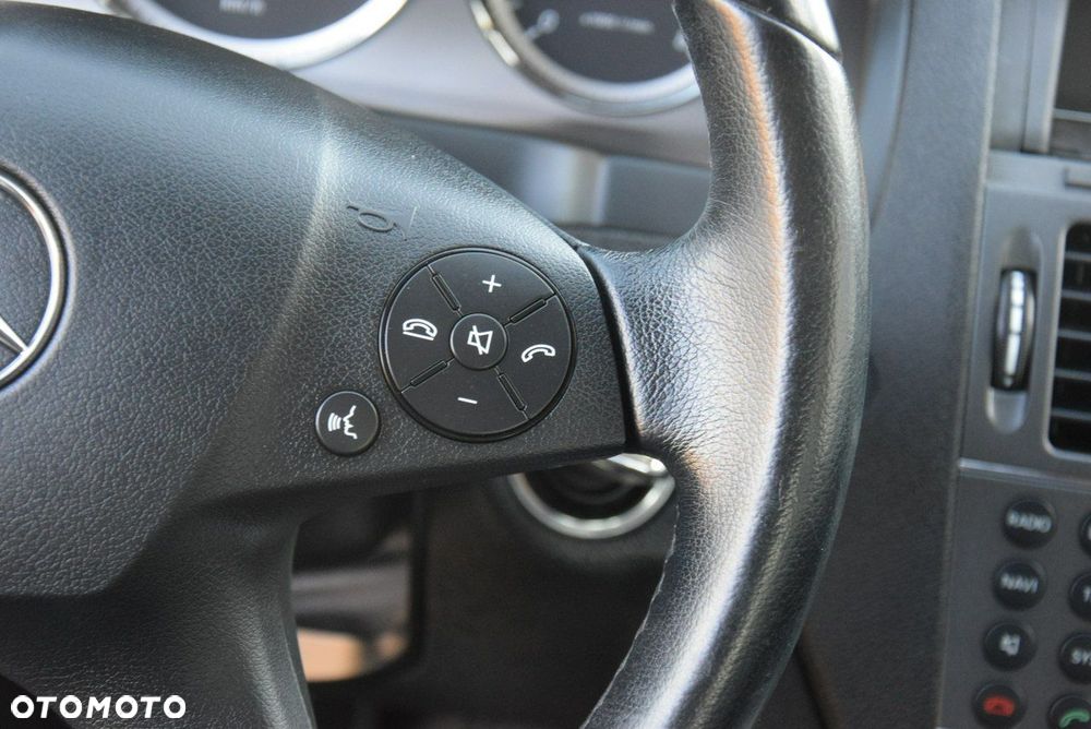 Mercedes-Benz Klasa C - 37