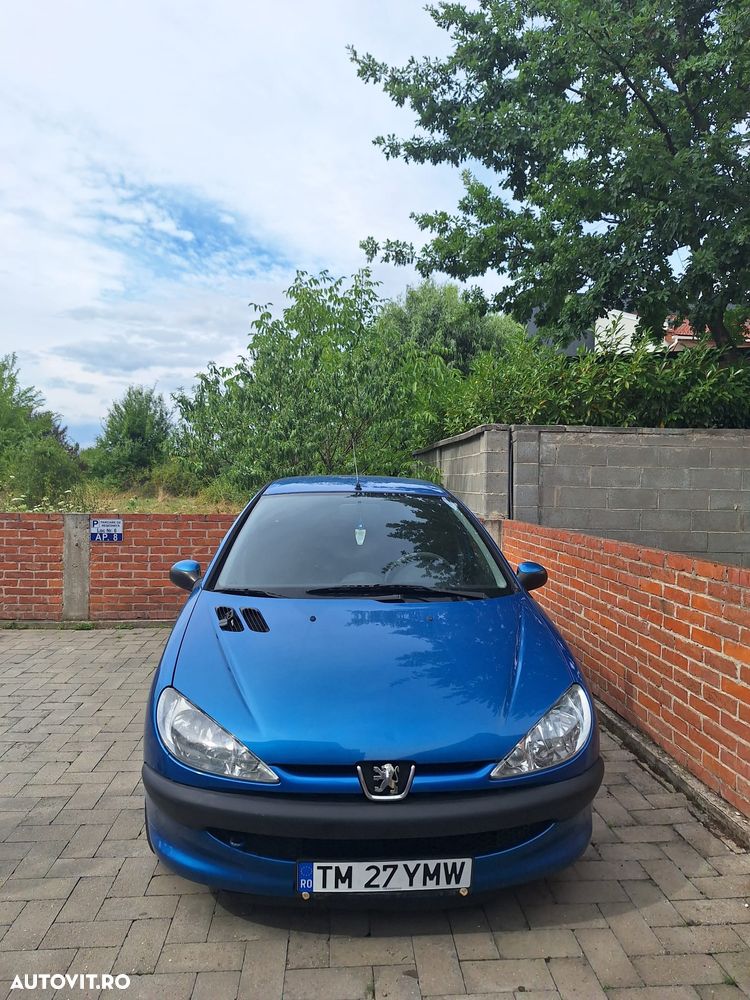 Peugeot 206 - 1