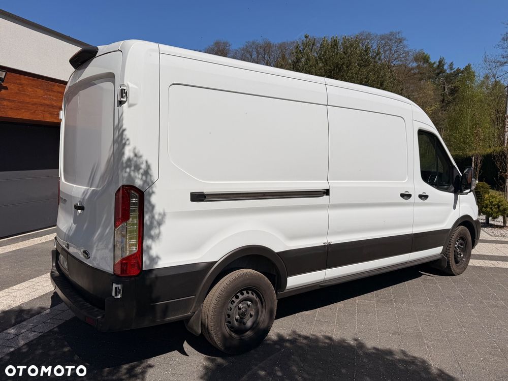 Ford Transit - 26
