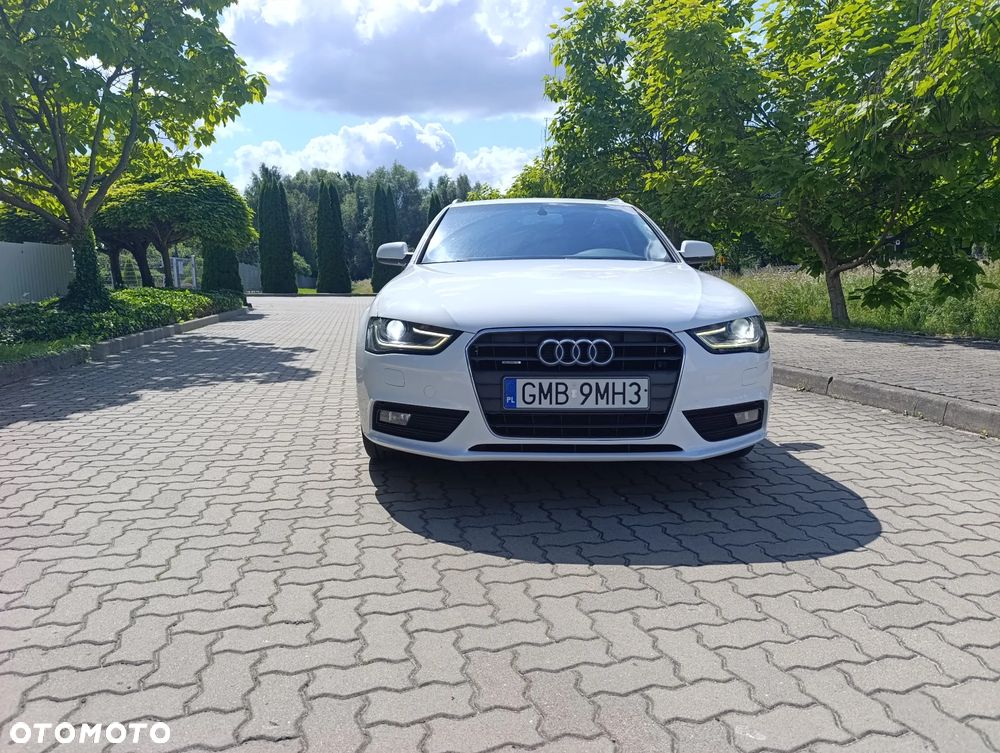 Audi A4 Avant 2.0 TDI DPF quattro Ambiente - 1