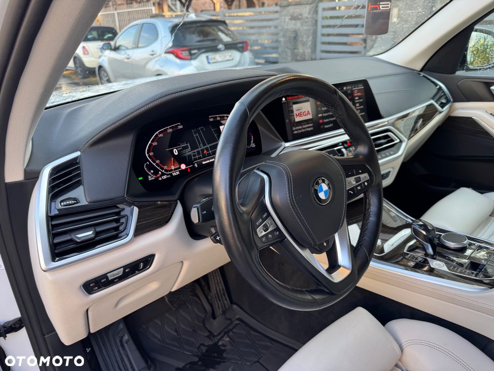 BMW X5 xDrive30d mHEV - 18