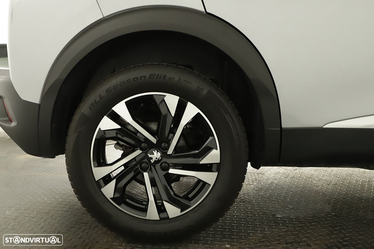 Peugeot 2008 1.2 PureTech GT EAT8 - 5