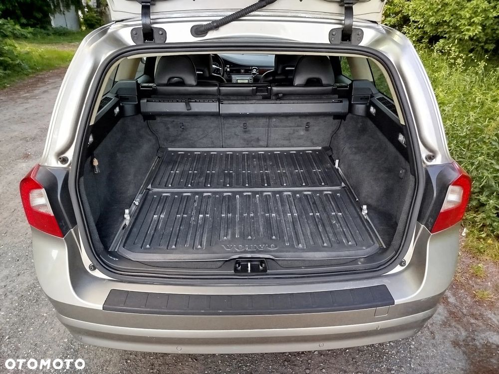 Volvo V70 2.0D Momentum - 15