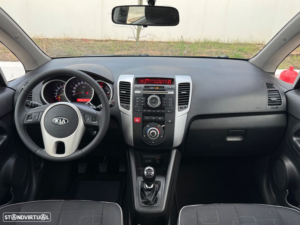 Kia Venga 1.4 CRDi LX ISG - 13